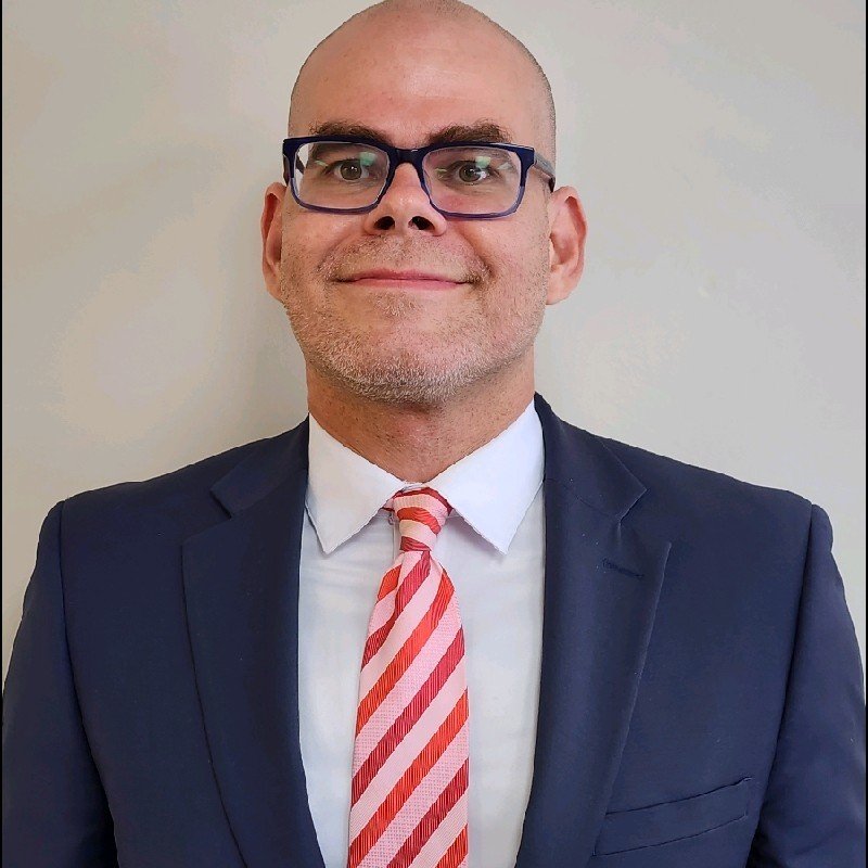 Retrato profesional de liderazgo JRCH Fiducia